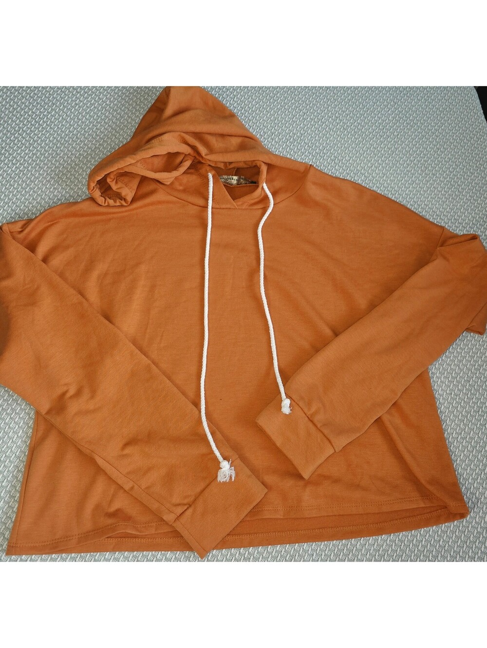 Raggs II Riches orange cropped hoodie size large